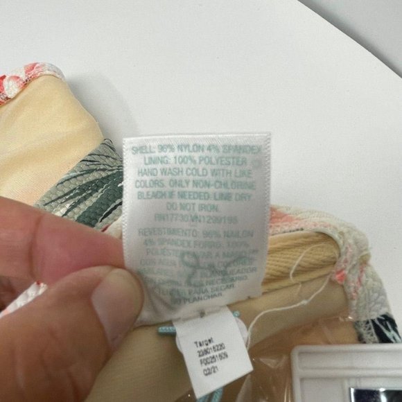 Kona Sol Women's Pique Bandeau Classic One Piece - Picture 10 of 10